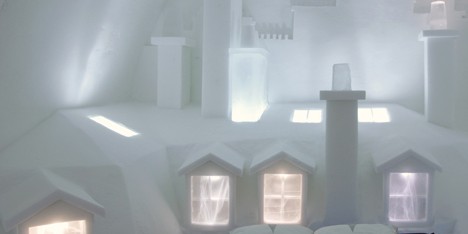 Parisian city skyline carved into an Icehotel room by Les ateliers de Germaine
