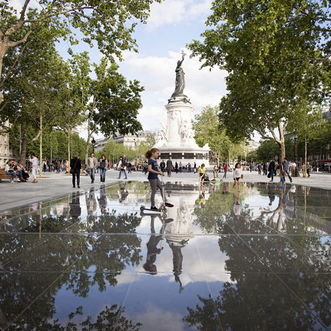 Place de la République and Monde & Médias Pavilion by TVK