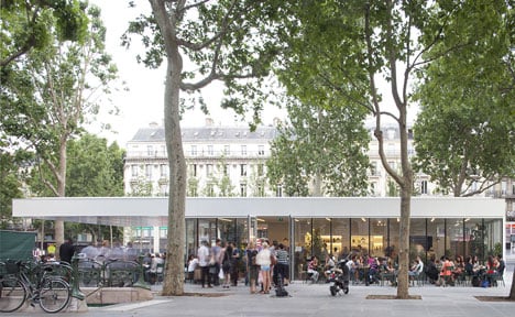 Place de la République and Monde & Médias Pavilion by TVK