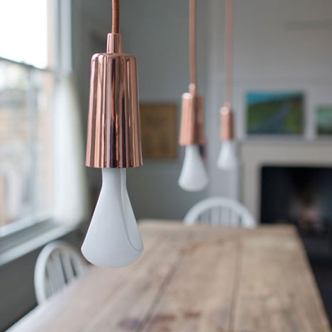 Plumen 002 by Hulger