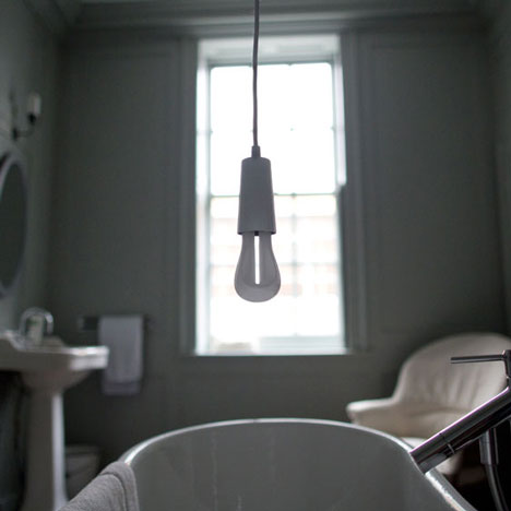 Plumen 002 by Hulger