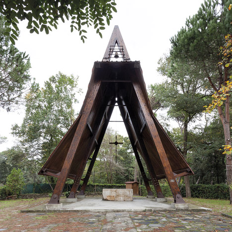 Sant'Anna's Chapel recovery by Studio Galantini
