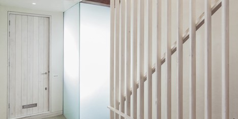 Jonathan Tuckey Design renovates a mews house for an ex-submariner