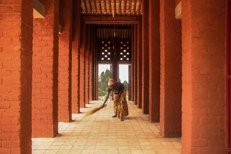 Children's library in Africa with rammed earth walls by BC Architects