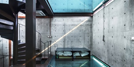 Vertical Glass House by Atelier FCJZ