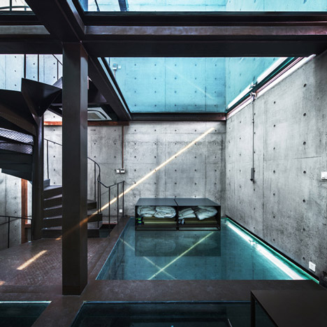 Vertical Glass House by Atelier FCJZ