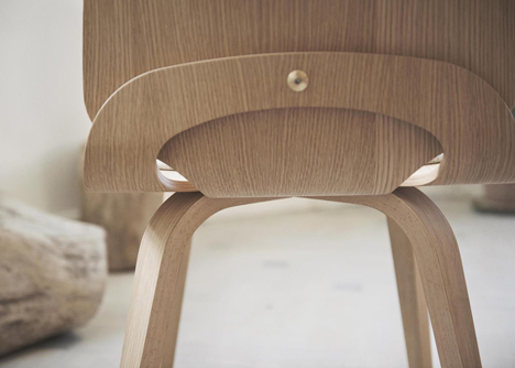Viggo chair made from two curving plywood pieces by ShapingYourDay