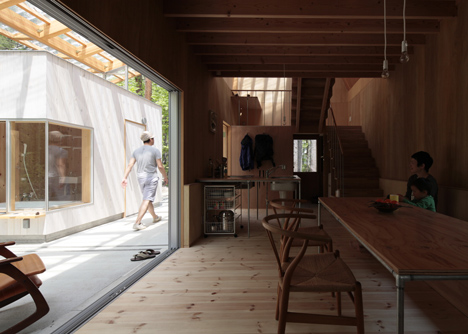 Villa in Hakuba by Naka Studio