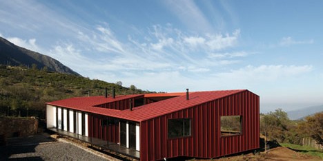 WA House by MAPA references colonial-style Chilean residences
