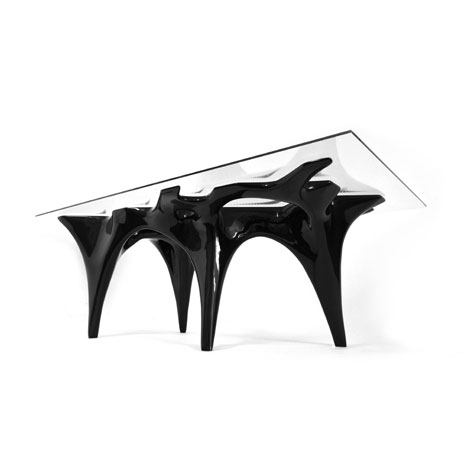 Flux table by Studio Integrate