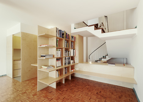 Apartment in Coimbra by João Branco