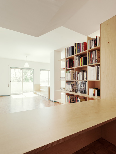 Apartment in Coimbra by João Branco