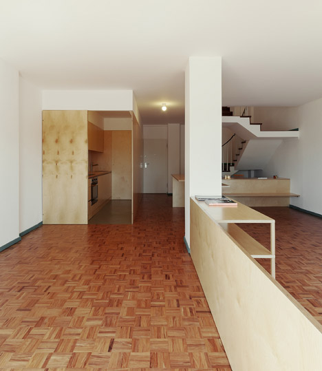Apartment in Coimbra by João Branco