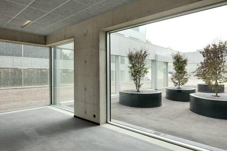 Wiel Arets completes college campus in Rotterdam's Hoogvliet district