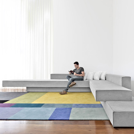 Cantilevered sofa by Paulo Kobylka