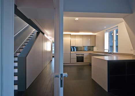 Cascade House by PATALAB Architecture
