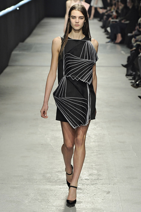 Outlined silk layers cover dresses by Christopher Kane