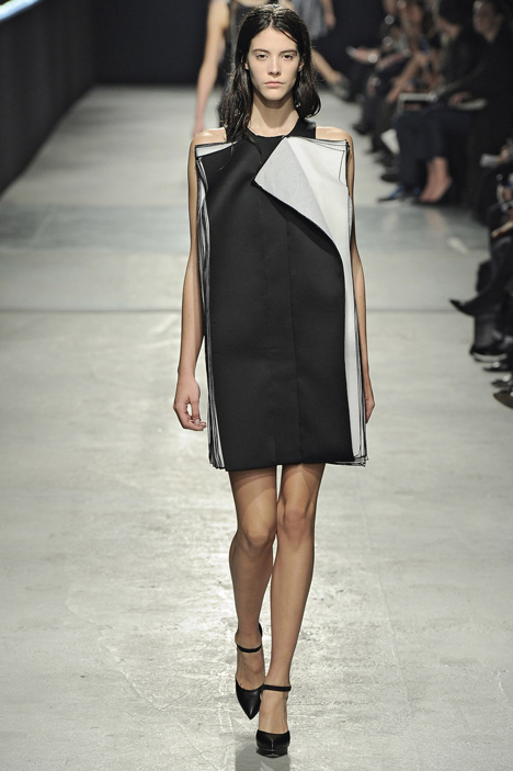 Outlined silk layers cover dresses by Christopher Kane