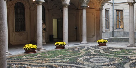 Courtyard at Palazzo Morando