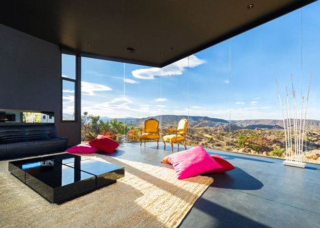 Oller & Pejic's Desert House designed to look "like a shadow"