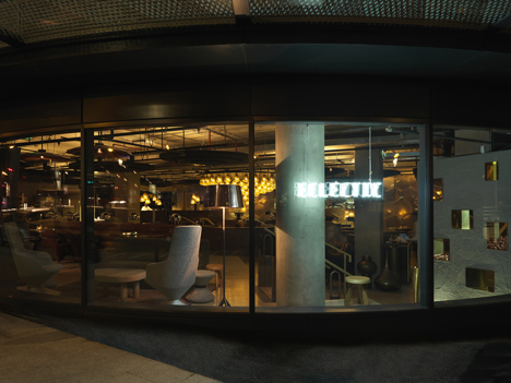 Tom Dixon completes Éclectic restaurant in Paris