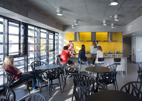 Emerson College Los Angeles by Morphosis