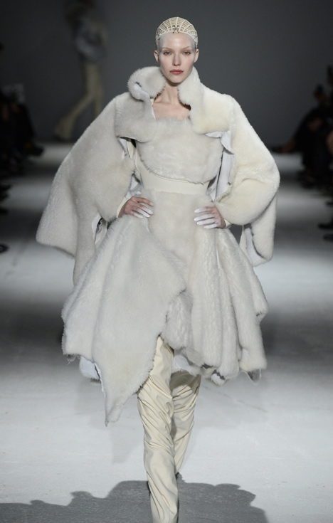 Gareth Pugh dresses models like abominable snowmen and wind-up toys