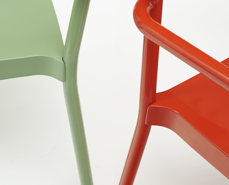 Samuel Wilkinson designs Grace collection of aluminium furniture