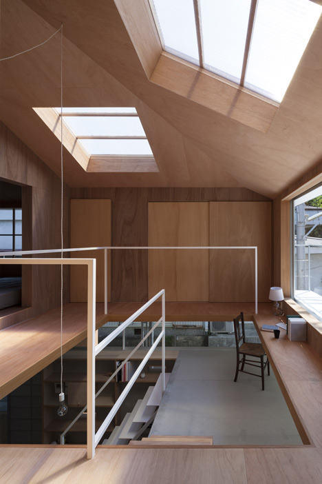 House in Kawanishi by Tato Architects based on Australia's "Queenslander" dwellings