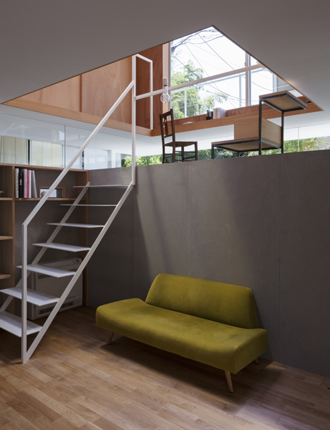 House in Kawanishi by Tato Architects based on Australia's "Queenslander" dwellings