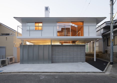 House in Kawanishi by Tato Architects based on Australia's "Queenslander" dwellings