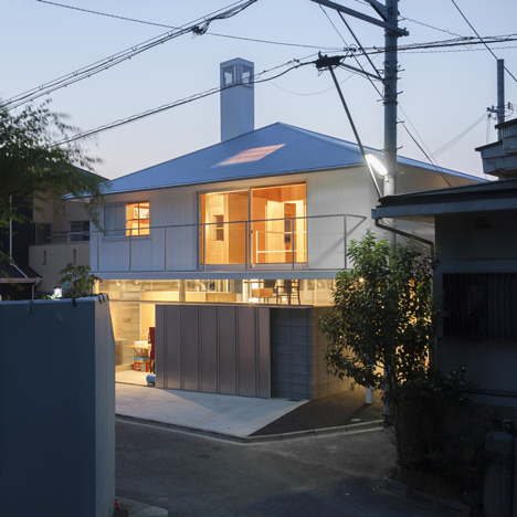 House in Kawanishi by Tato Architects based on Australia's "Queenslander" dwellings
