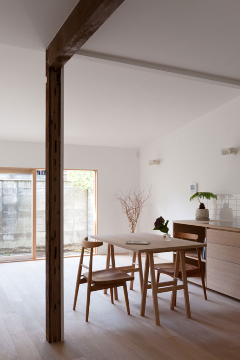 House in Shichiku by Shimpei Oda