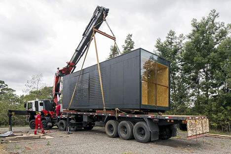 Minimod modular mobile home by MAPA Architects