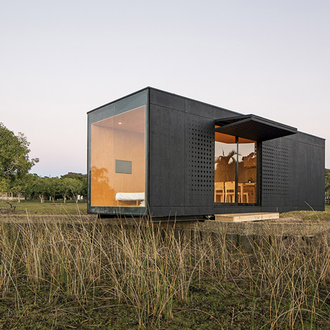Minimod modular mobile home by MAPA Architects