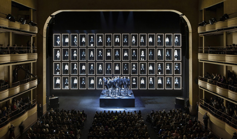 Hydraulic mechanisms tilt singers at Moncler Autumn Winter 2014 presentation