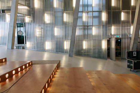 OMA updates Kunsthal