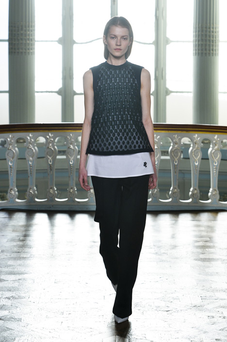 3D-printed fabrics by Richard Beckett woven into Pringle of Scotland's ready to wear garments