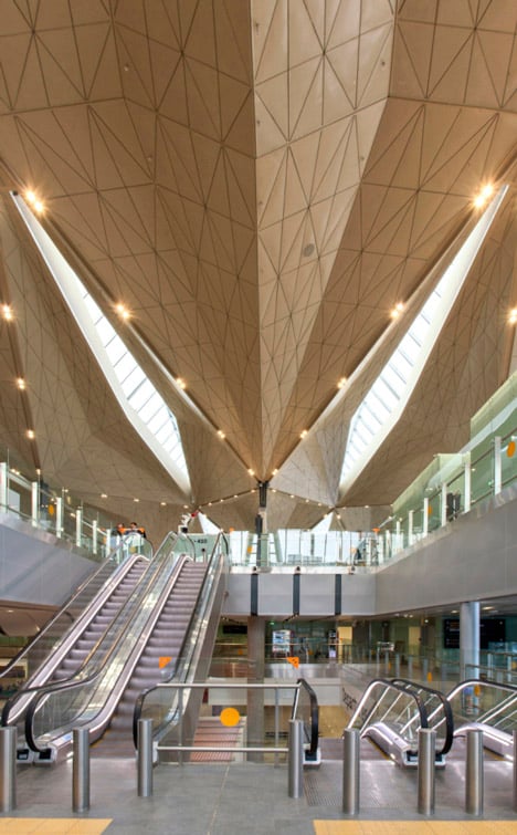 Pulkovo International Airport terminal by Grimshaw
