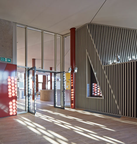 Saw Swee Hock Student Centre at London School of Economics by O'Donnell + Tuomey