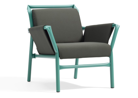 Superkink kinked tubular steel armchairs and sofas by Osko and Deichmann for Bla Station