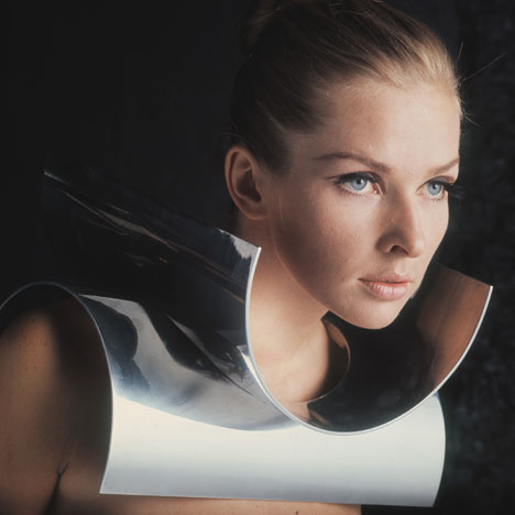 Gijs+Emmy exhibition of futuristic jewellery to open at the Stedelijk Museum