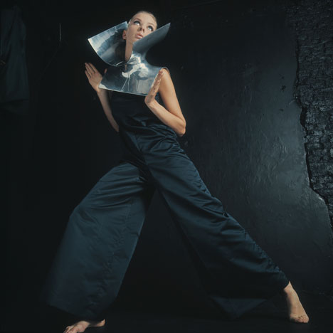 Gijs+Emmy exhibition of futuristic jewellery to open at the Stedelijk Museum