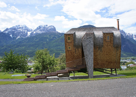 Ufogel Holiday House