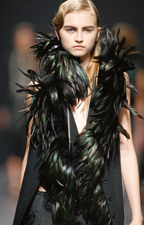 Feathers and plumage in fashion celebrated at Antwerp exhibition