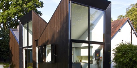 Blee Halligan's Triptych house extension catches sunlight from three directions