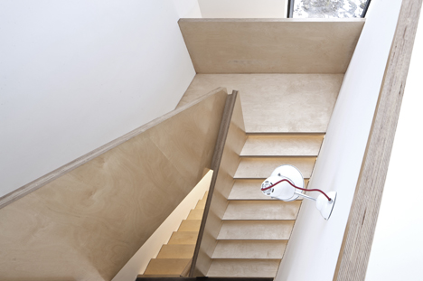 House at Camusdarach Sands by Raw Architecture Workshop has a kinked facade