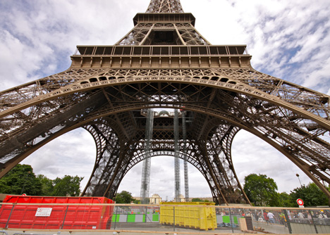 New first floor for the Eiffel Tower by Moatti-Rivière Architects nears completion