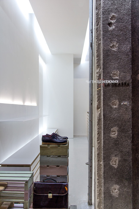 La Scarpa shoe shop by Elia Nedkov