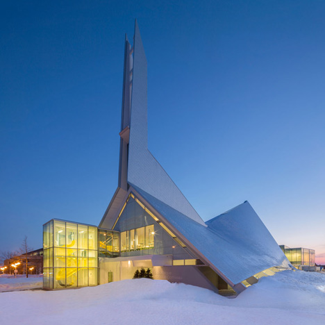 Lofty church in Quebec transformed into a library by Dan Hanganu and Cote Leahy Cardas